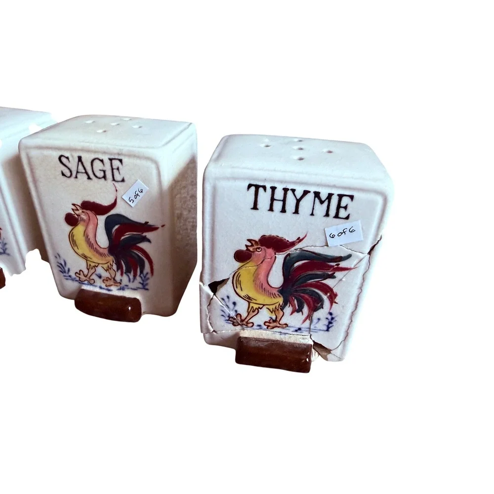 Vintage Rooster Ceramic Spice Shaker Set of 6 Farmhouse Kitchen Decor White